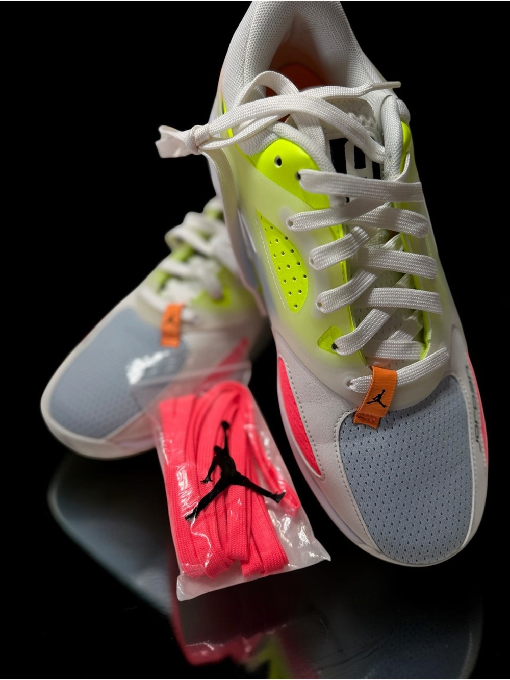Nike Jordan Heir Series Volt Pink Blue Sneakers Mens Size 9 Athletic Shoes